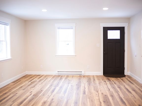 4th image of 882 Hodgdon Mills Rd