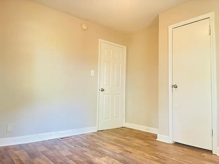 2648 Olando St — Photo 7