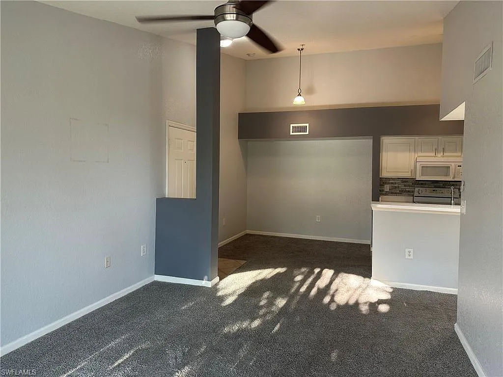 2 bed, 1.0 bath, 873 sqft, $1,200 — Photo 4