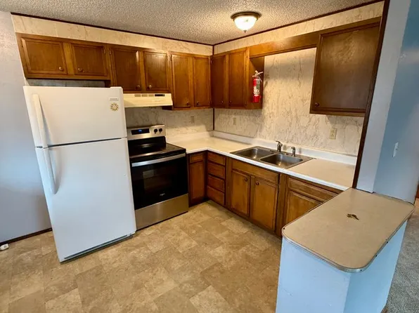 Gilmore Apartments, 2641 Steese Hwy APT 5, Fairbanks, AK 99712