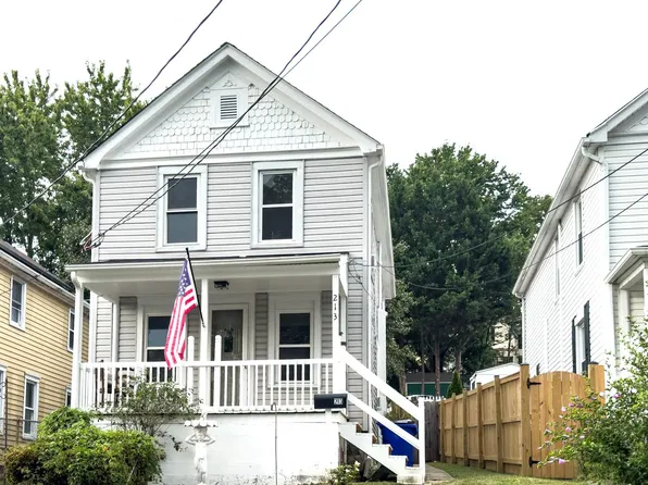 213 W B St, Brunswick, MD 21716