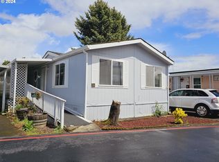19605 River Rd UNIT 36, Gladstone, OR 97027