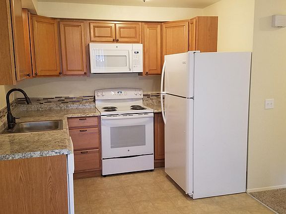4th image of 6621 Shalom Dr SW #A