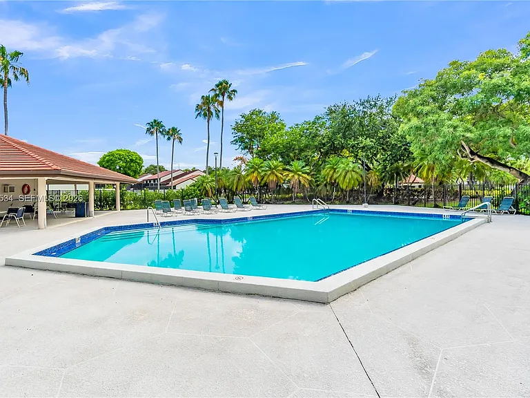 13340 SW 88th Ter #D — Photo 38