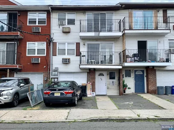 49 Mulock Pl, Harrison, NJ 07029