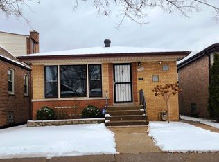 11027 S Avenue M, Chicago, IL 60617