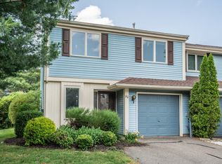 80 Copper Beech Dr UNIT 80, Rocky Hill, CT 06067