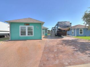 67 Augusta Cir, Aransas Pass, TX 78336