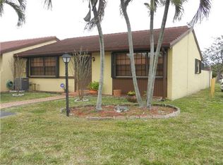 14711 SW 84th Ln, Miami, FL 33193