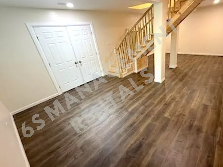 1100 Harrison Ave — Photo 8