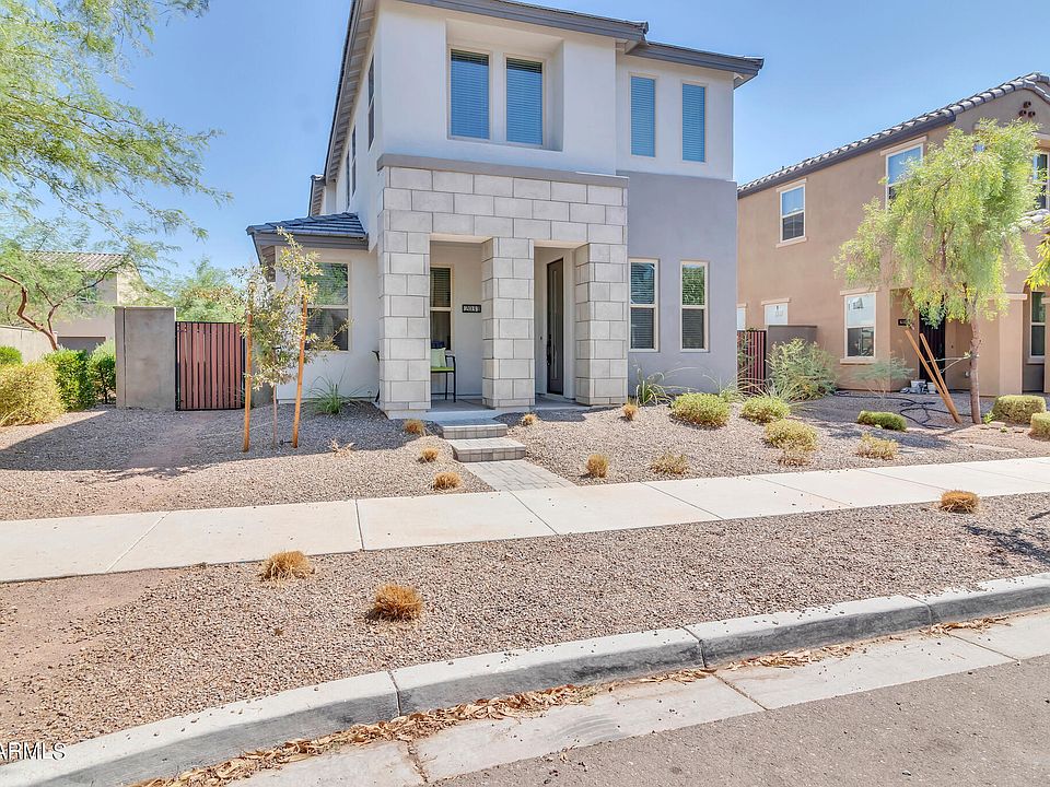1st image of 2031 W DESERT HOLLOW Drive