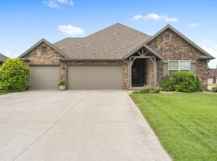 4821 S Schell Ave, Springfield, MO 65810