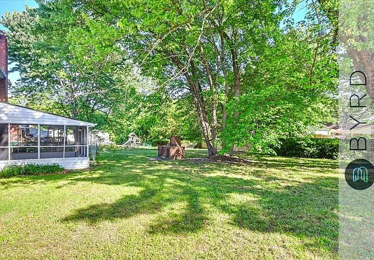 8501 Woodward Dr — Photo 39