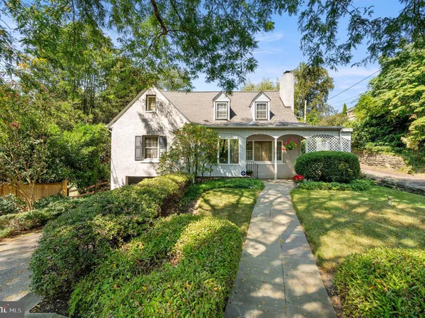 201 Rex Ave, Philadelphia, PA 19118