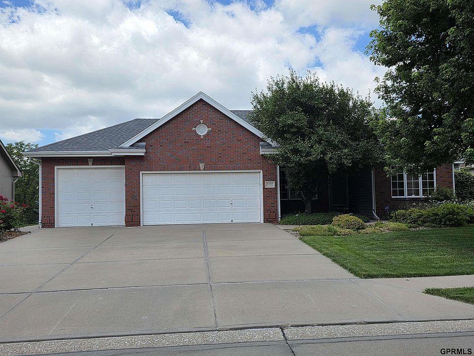 1st image of 7322 S 93rd St