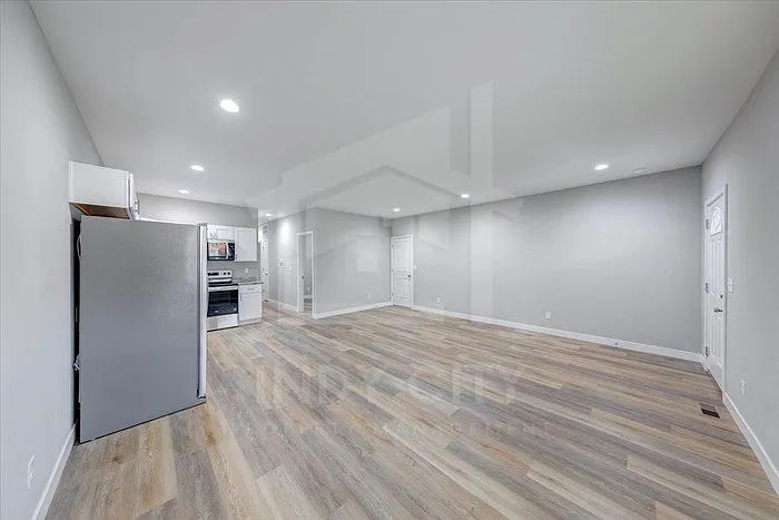2751 Guilford Ave #A — Photo 21