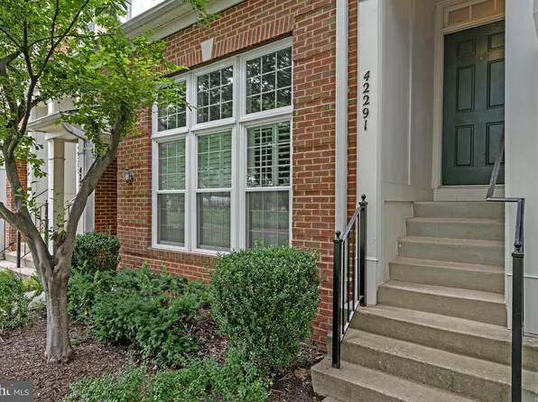 42291 Onyx Ter, Aldie, VA 20105