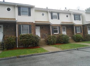 11 Cranberry Holw #11, Enfield, CT 06082