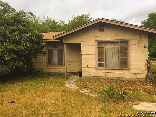 1st image of 927 SW 38th St