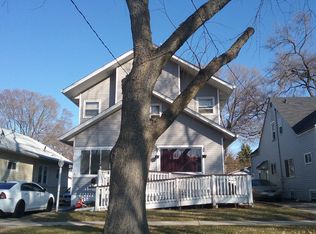 820 Hinman St, Aurora, IL 60505