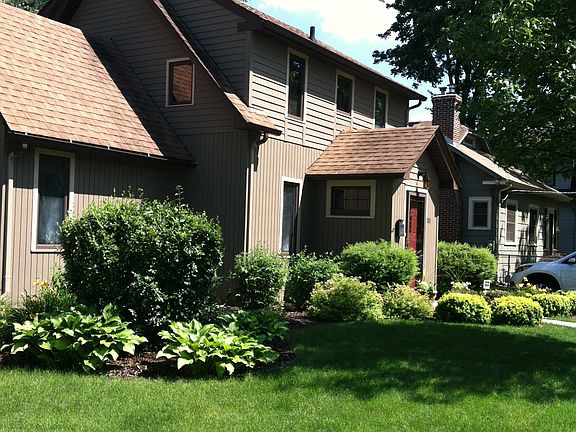 2nd image of 2039 Cumberland St