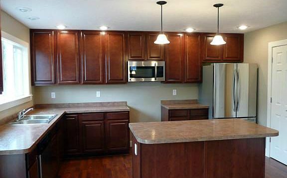 5th image of 7130 Glenmeadow Ct