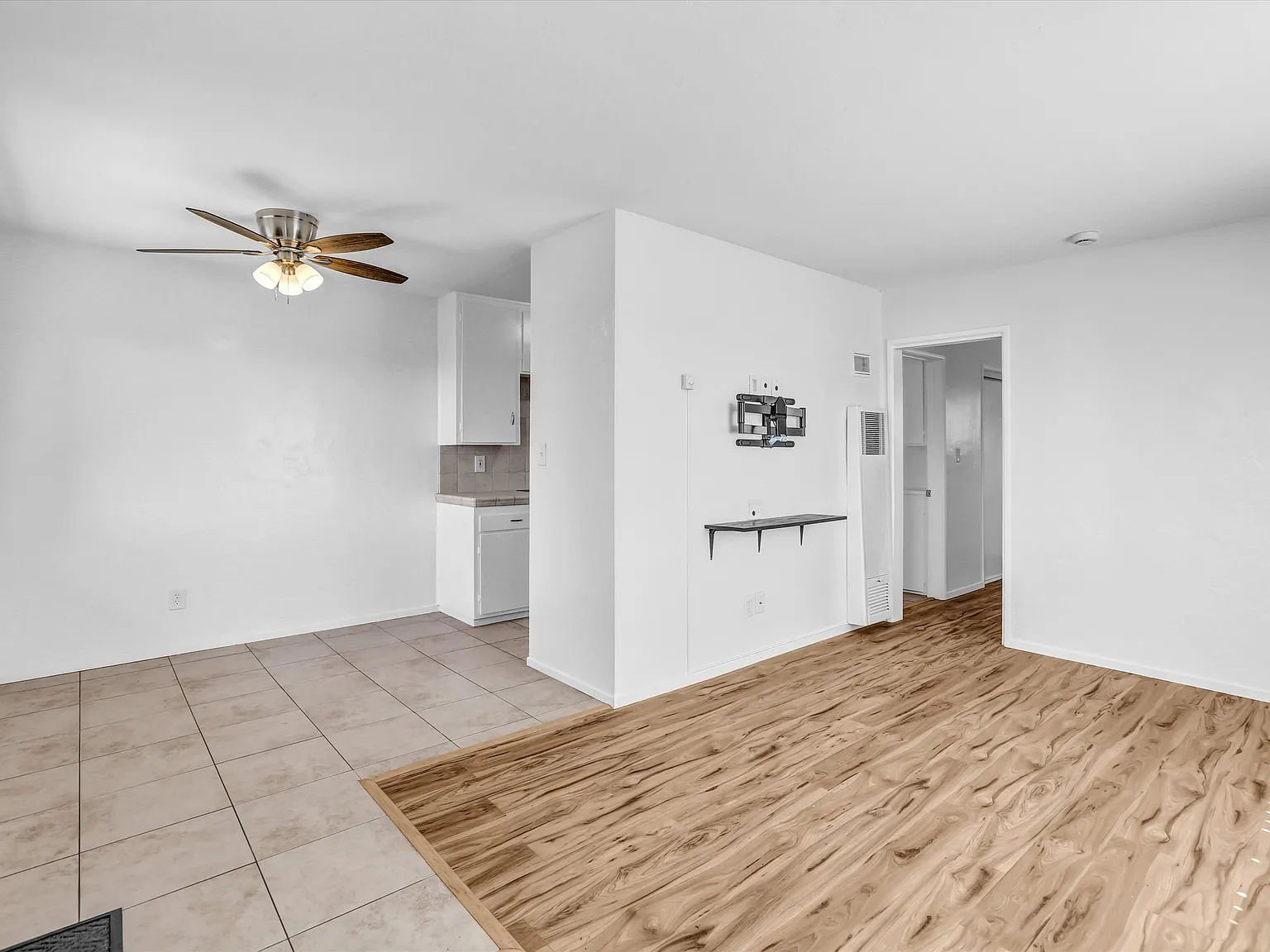 1 bed, 460 sqft, $1,900 — Photo 3