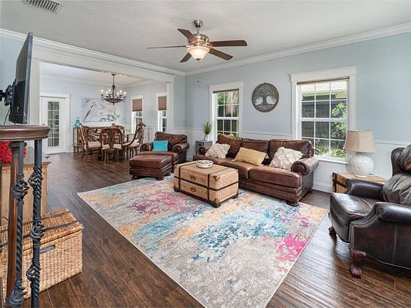 4th image of 109 Jane Creek Dr