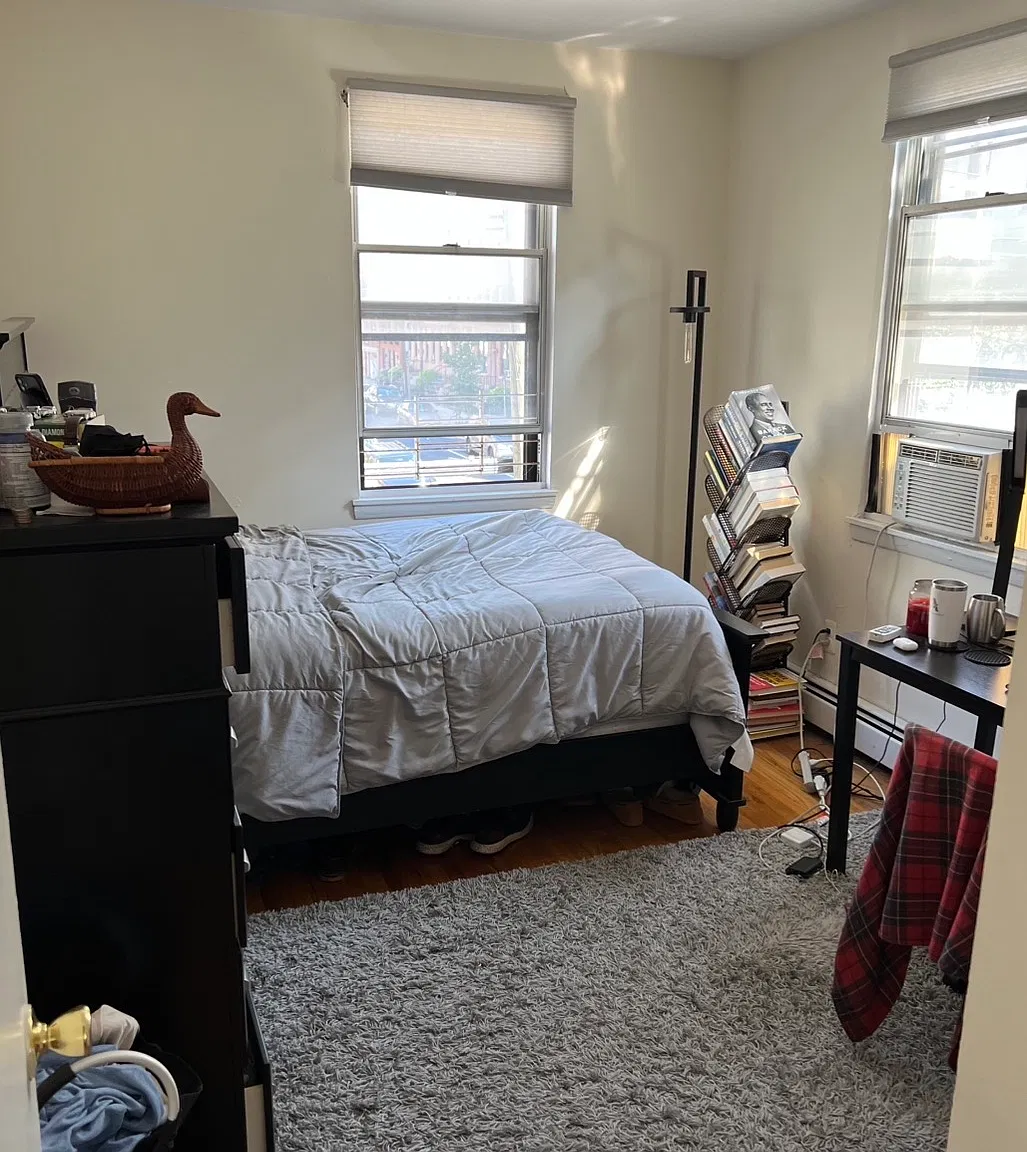 2 bed, 760 sqft, $3,465 — Photo 3