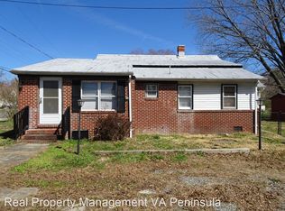 460 Queens Creek Rd, Williamsburg, VA 23185