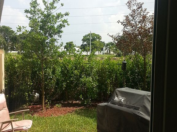 4th image of 300 Lake Monterey Cir