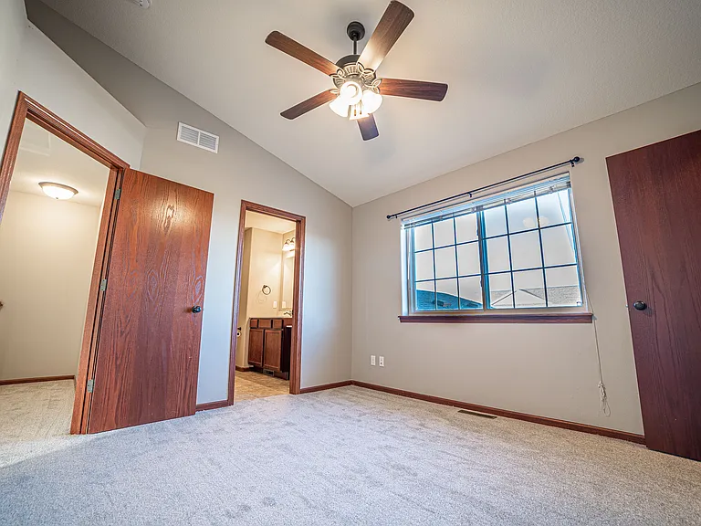 105 Woodstone Ln SW — Photo 6