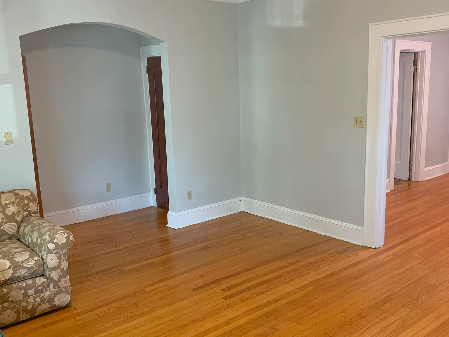 74 Woodlawn Ave — Photo 4
