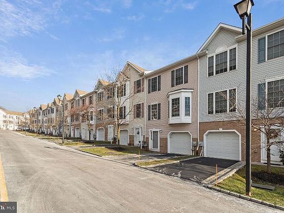3rd image of 100 Parker Ave Unit 43