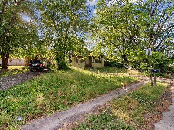3rd image of 4011 Hooker Rd