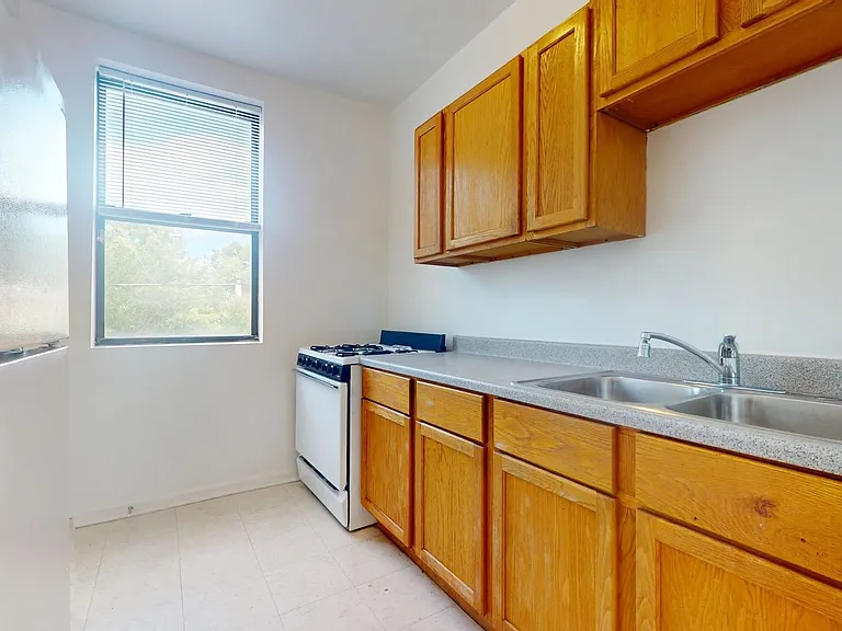 5415 S. Woodlawn Avenue — Photo 118