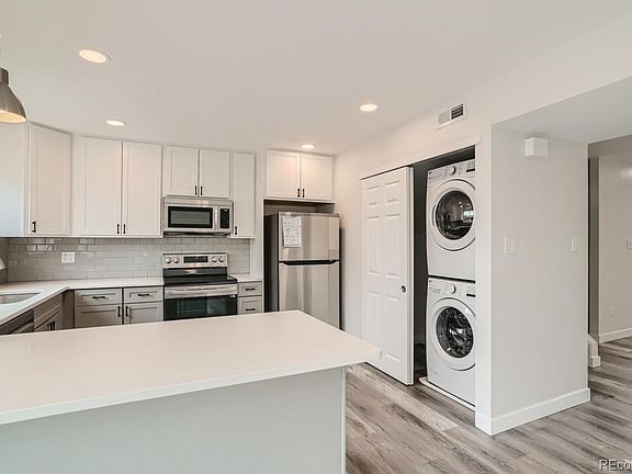 3rd image of 9066 E Mansfield Avenue