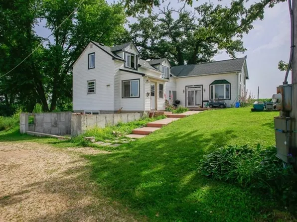 11935 W Raders Rd, Pearl City, IL 61062