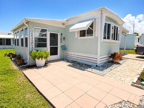 2nd image of 13827 S INDIAN RIVER Drive #62