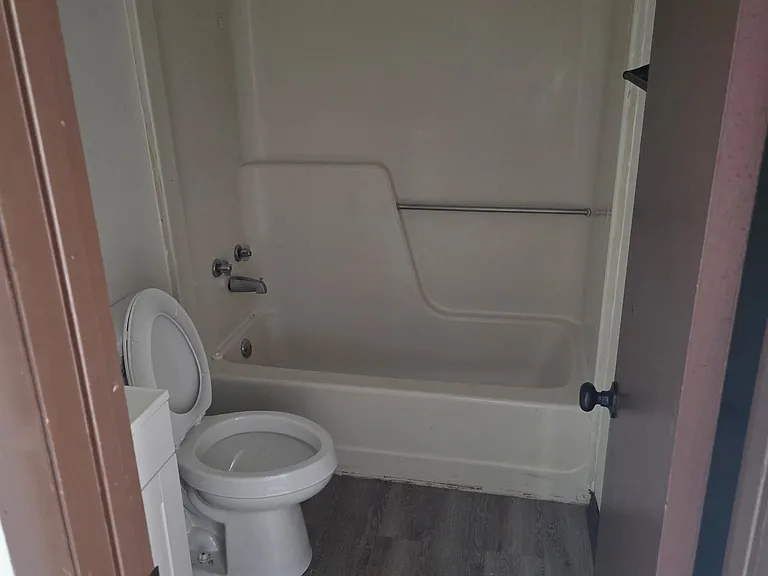 2630 Hyde Ave #B — Photo 7