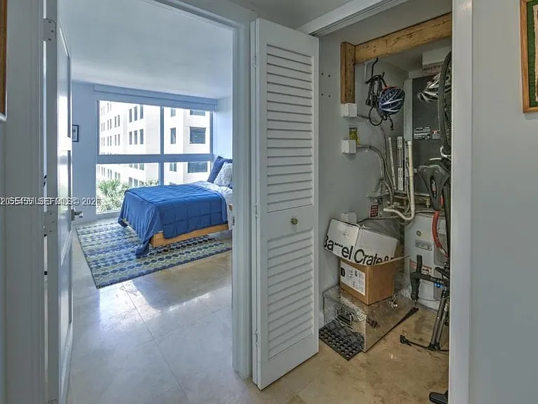 2951 S Bayshore Dr #712 — Photo 8