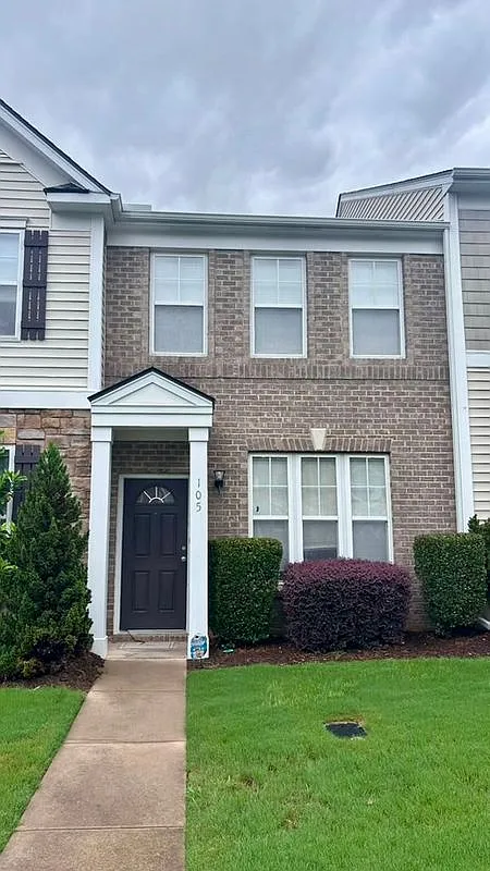2 bed, 2.5 bath, 1360 sqft, $1,950 — Photo 1