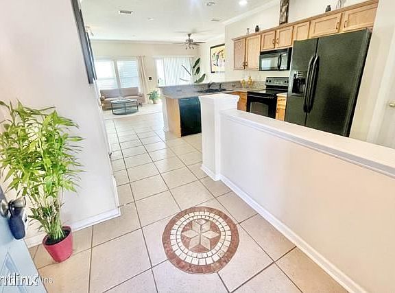 4th image of 1668R Biscayne Bay Cir