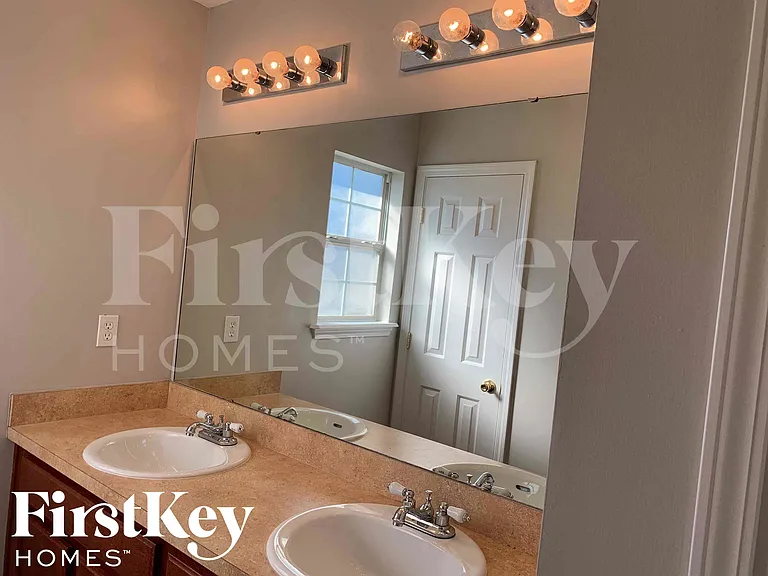 2831 Harvest Moon Dr — Photo 28