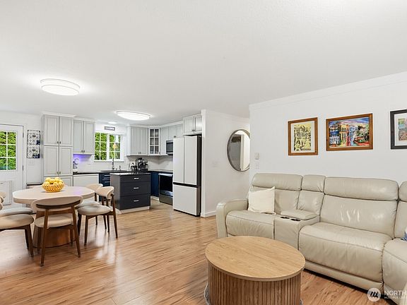 2nd image of 6875 E Fillmore Street