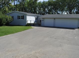 2814 29th Ave SW, Devils Lake, ND 58301