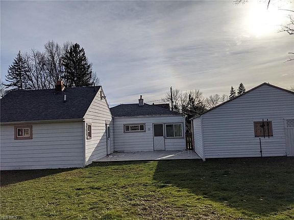 2nd image of 1328 Kearney St