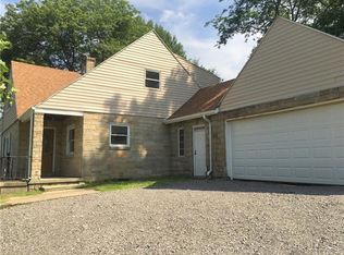 241 Alameda Rd, Butler, PA 16001