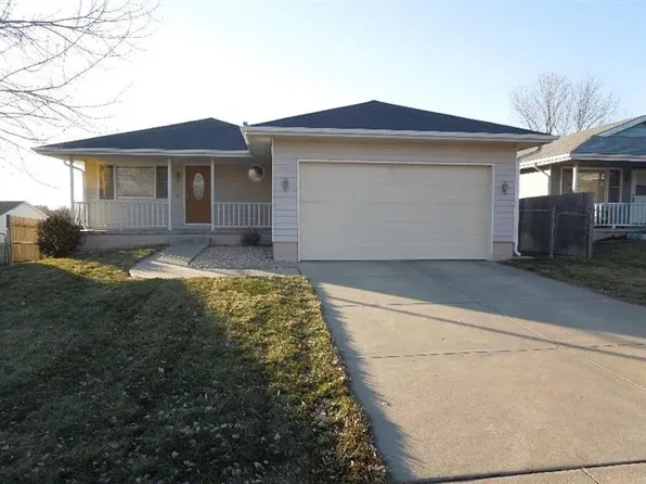 3201 NW 6th St, Lincoln, NE 68521