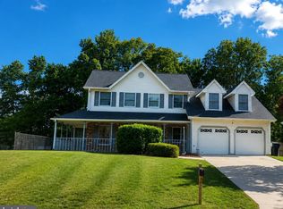 2780 Pinewood Dr, Waldorf, MD 20601